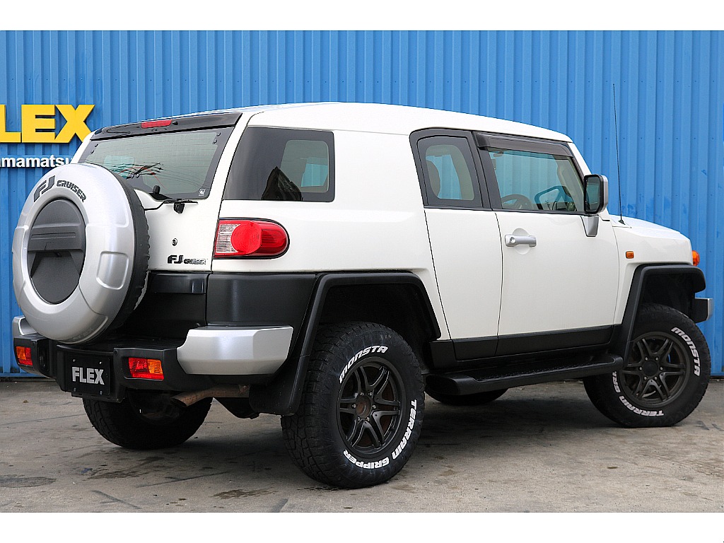 トヨタ FJクルーザー(3枚目)