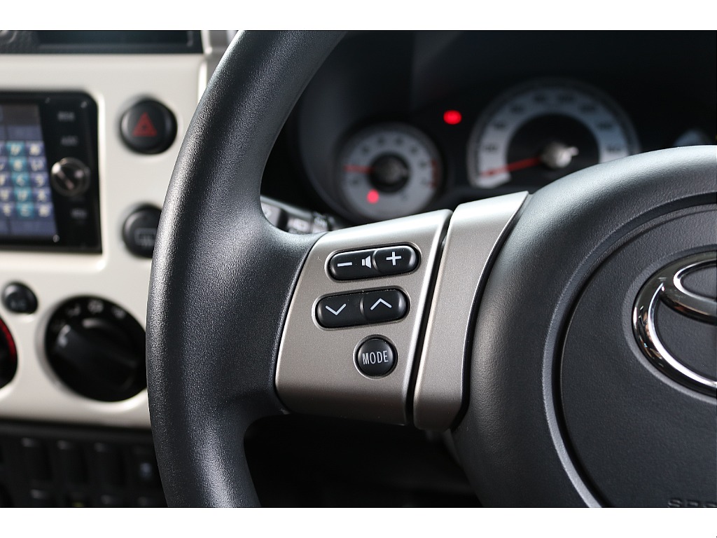 ステアリングスイッチ