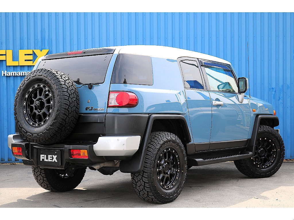 トヨタ FJクルーザー(3枚目)