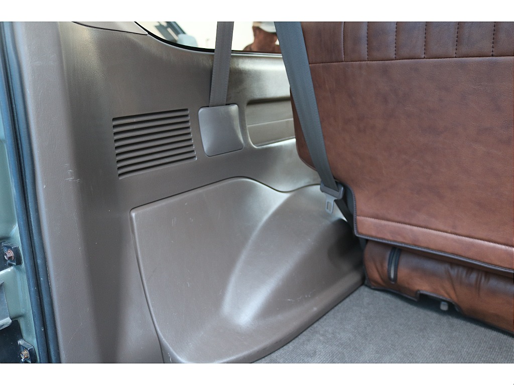 ラゲッジサイド