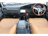 トヨタ ランドクルーザー80(2枚目)