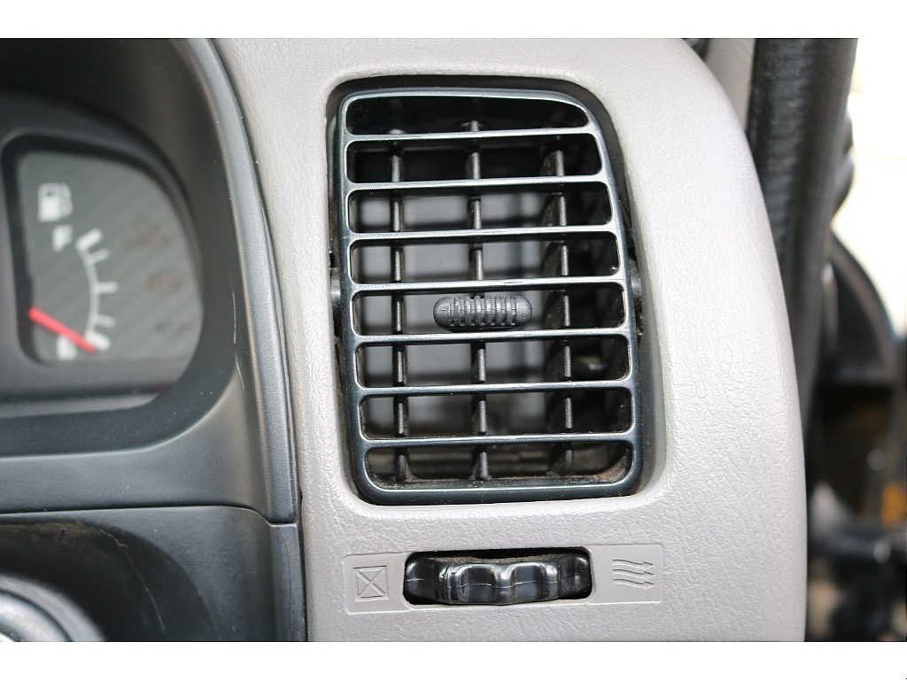 エアコン吹き出し口