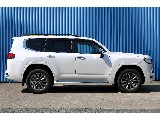 トヨタ ランドクルーザー300(6枚目)