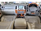トヨタ ランドクルーザーシグナス(2枚目)