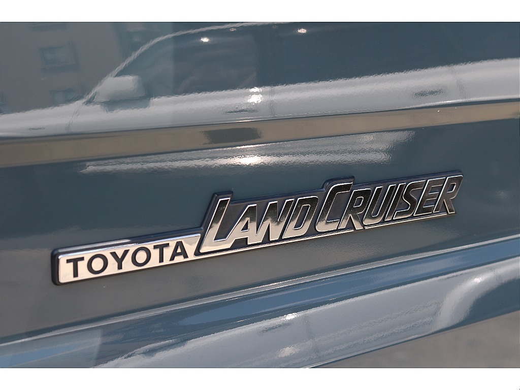 トヨタ ランドクルーザー70ピックアップ(27枚目)