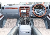 トヨタ&nbsp;ランドクルーザープラド&nbsp;プラド5ドア2.7TXリミテッド 4WD&nbsp;ARMY アンヴィルグレー&nbsp;静岡県の詳細画像&nbsp;その2