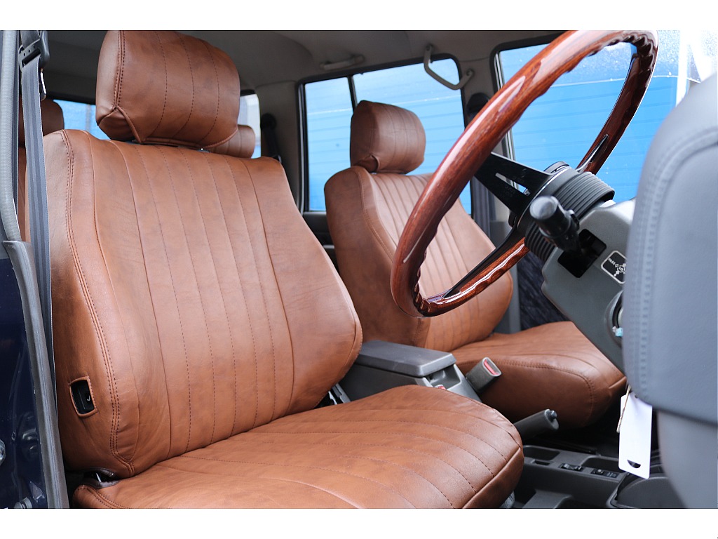 トヨタ&nbsp;ランドクルーザープラド&nbsp;プラド5ドア3.0DT SXワイド 4WD&nbsp;『Signature Series：78 RAIDERS』&nbsp;静岡県の詳細画像&nbsp;その14
