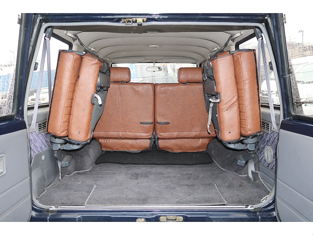 トヨタ&nbsp;ランドクルーザープラド&nbsp;プラド5ドア3.0DT SXワイド 4WD&nbsp;『Signature Series：78 RAIDERS』&nbsp;静岡県の詳細画像&nbsp;その16