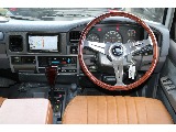 NARDIステアリング＆ウッドコンビシフトノブも新品でインストールしました。