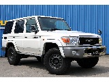 トヨタ ランドクルーザー70(4枚目)