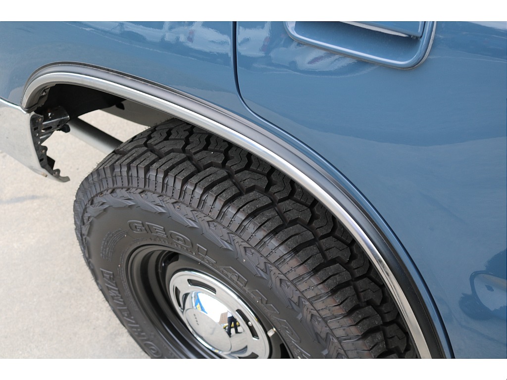 フェンダーモール