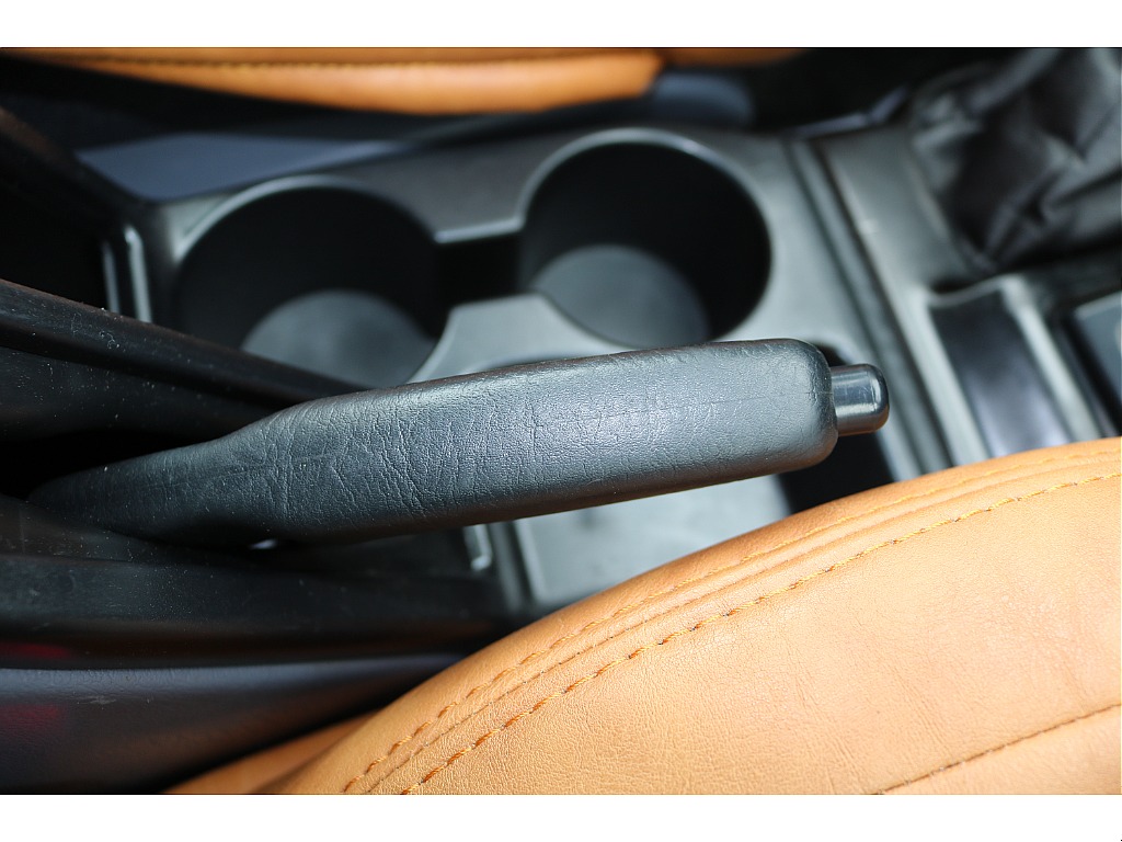 サイドブレーキ