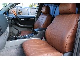 新品でブラウンシートカバー取り付けました。