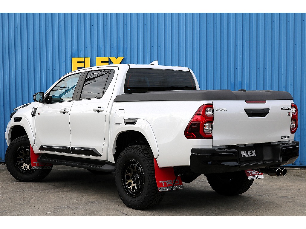 トヨタ&nbsp;ハイラックス&nbsp;4ドア2.4Z GRスポーツディーゼルターボ 4WD&nbsp;TRD パールホワイト 純正トノカバー&nbsp;静岡県の詳細画像&nbsp;その5
