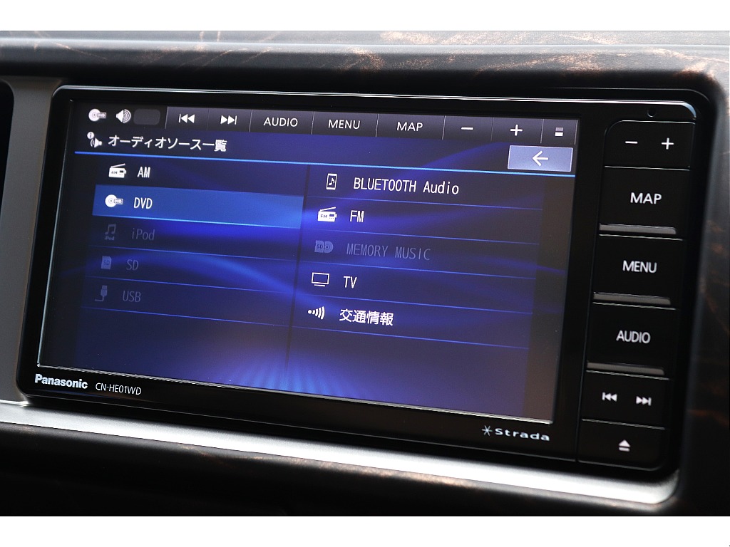 Ｐａｎａｓｏｎｉｃストラーダ７インチＳＤナビ完備♪