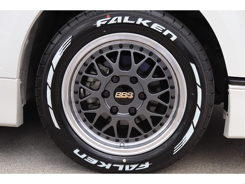 足元にはＢＢＳ ＲＴ－Ｘ１７インチＡＷ＆ファルケンＷ１１をチョイス♪