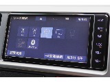 操作のしやすい純正７型ＳＤナビ完備♪