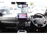 特別仕様車ダークプライムⅡ　マホガニー調インテリアを採用！　高級感ある車内♪