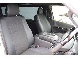 特別仕様車ダークプライムⅡハーフレザーシートを採用！