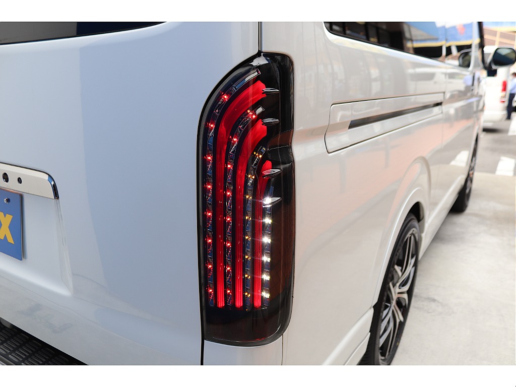 トヨタ ハイエースバン(36枚目)