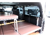 ご家族皆様で車内泊可能な一台となっております！！