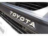 ReClassicフロントグリル！　人気の”TOYOTA”マーク