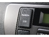 HDMIポート付きでスマホとのミラーリングも可能！