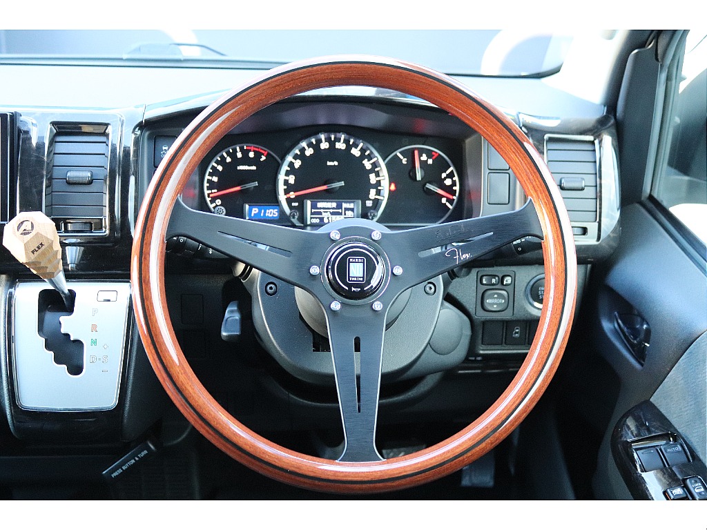 ハイエース高崎店にて展示中♪027-329-5670