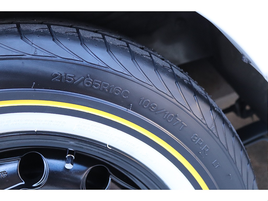 ハイエース高崎店にて展示中♪027-329-5670