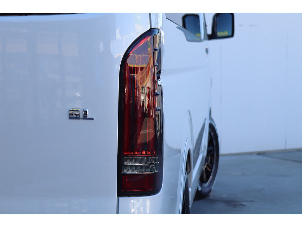 トヨタ ハイエース(40枚目)