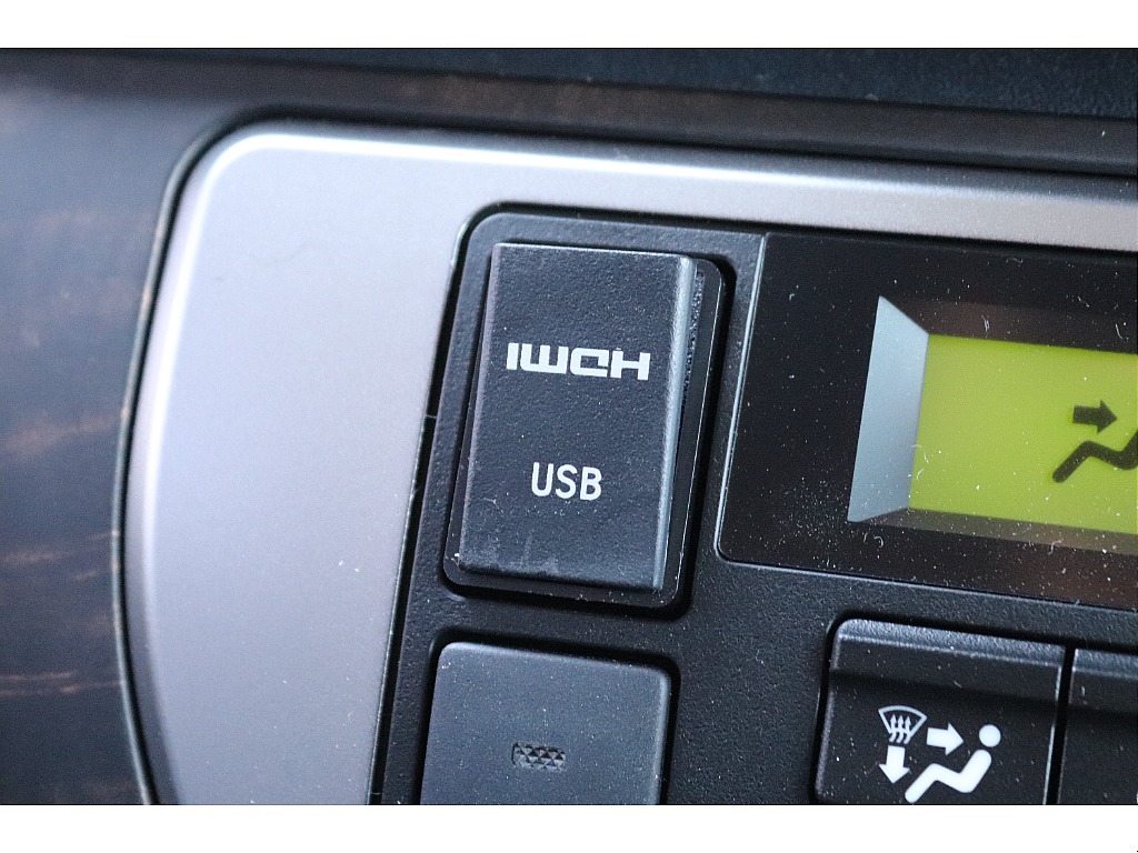 HDMIポート付きでミラーリングOK！