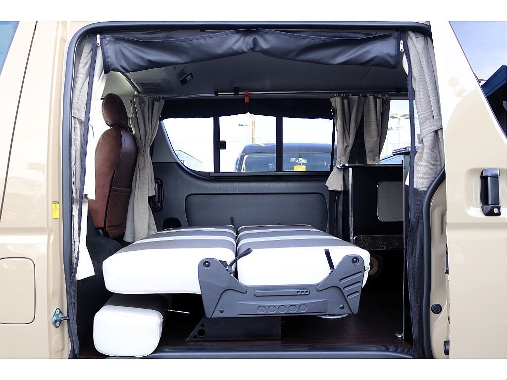 ハイエースセカンド高崎店にて展示中♪027-384-3591