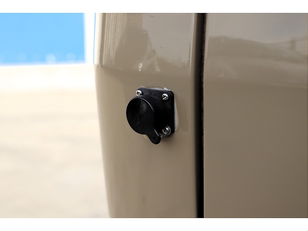 ハイエースセカンド高崎店にて展示中♪027-384-3591