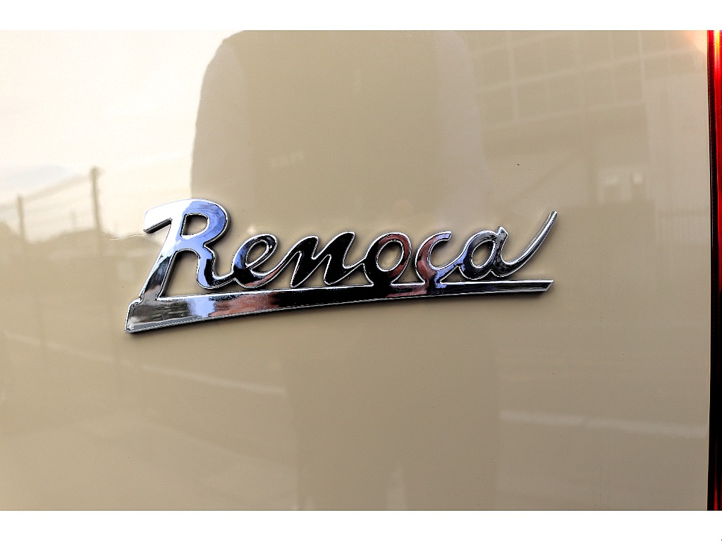 ハイエースセカンド高崎店にて展示中♪027-384-3591