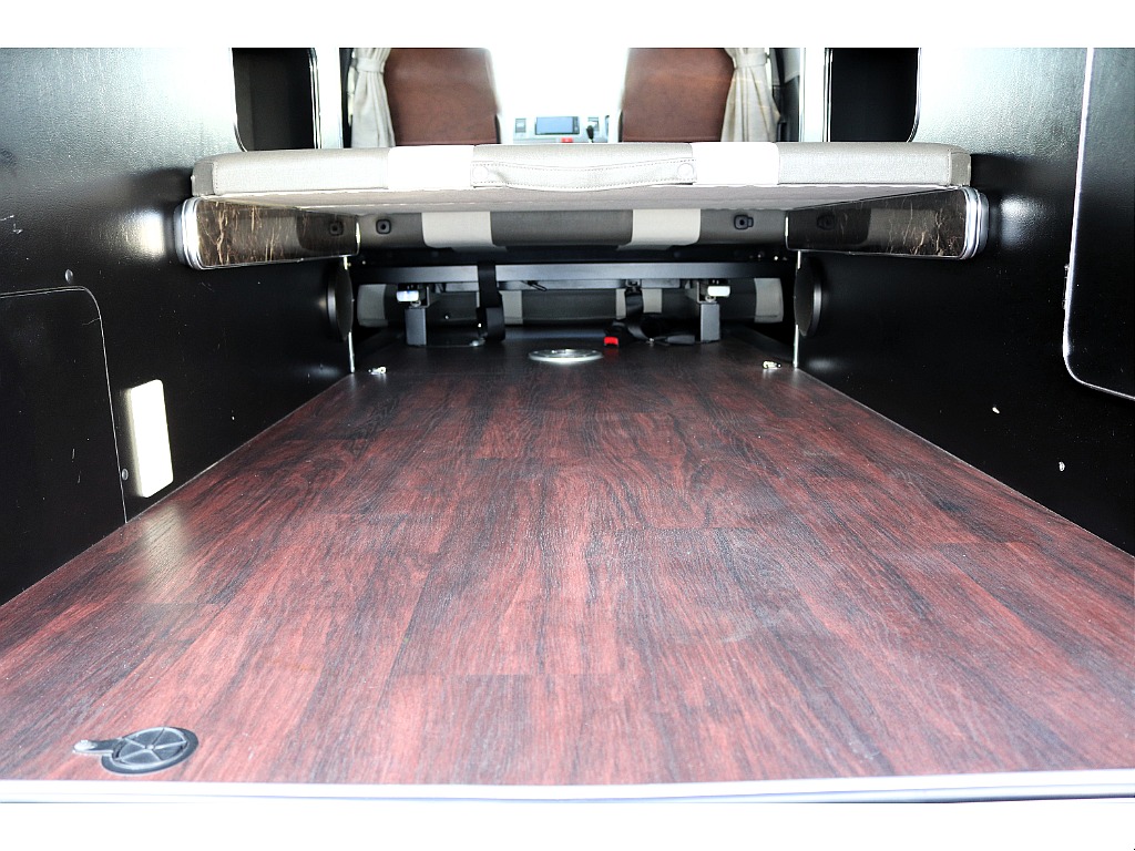 ハイエースセカンド高崎店にて展示中♪027-384-3591