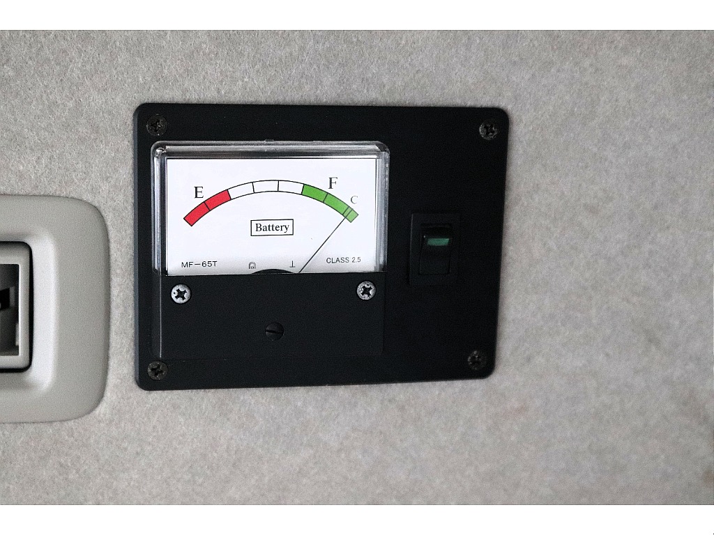 ハイエースセカンド高崎店にて展示中♪027-384-3591