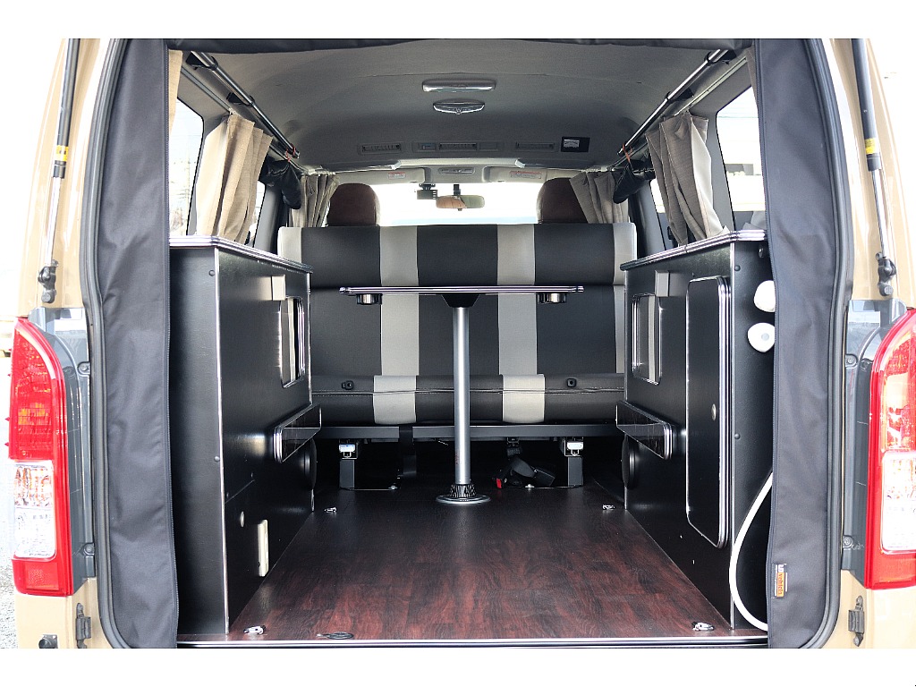 ハイエースセカンド高崎店にて展示中♪027-384-3591