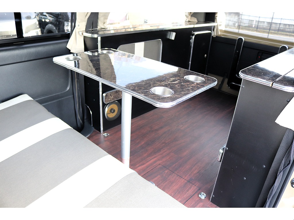 ハイエースセカンド高崎店にて展示中♪027-384-3591