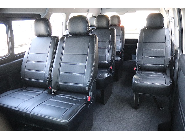 全席シートカバー完備♪