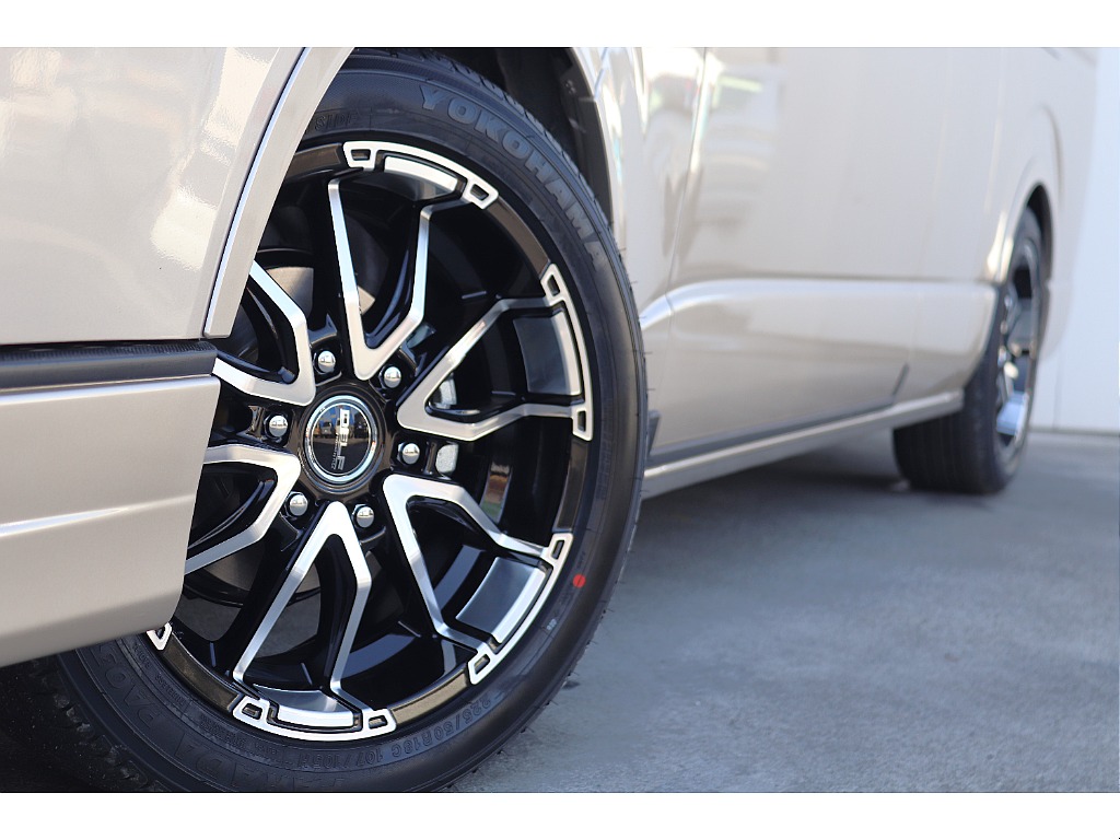 Delf06　18AW　×　YOKOHAMAパラダ