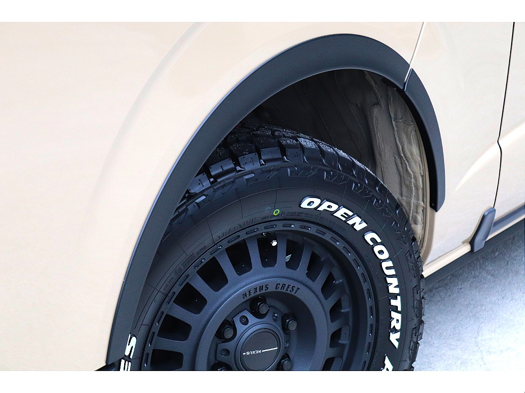 トヨタ&nbsp;ハイエースバン&nbsp;5ドアバン2.8DT スーパーGLロング 4WD&nbsp;未使用車！アースカラーＰＫＧ！！&nbsp;群馬県の詳細画像&nbsp;その19