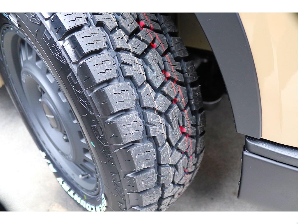 ハイエース高崎店にて展示中♪お問い合わせお待ちしております！！027-329-5670