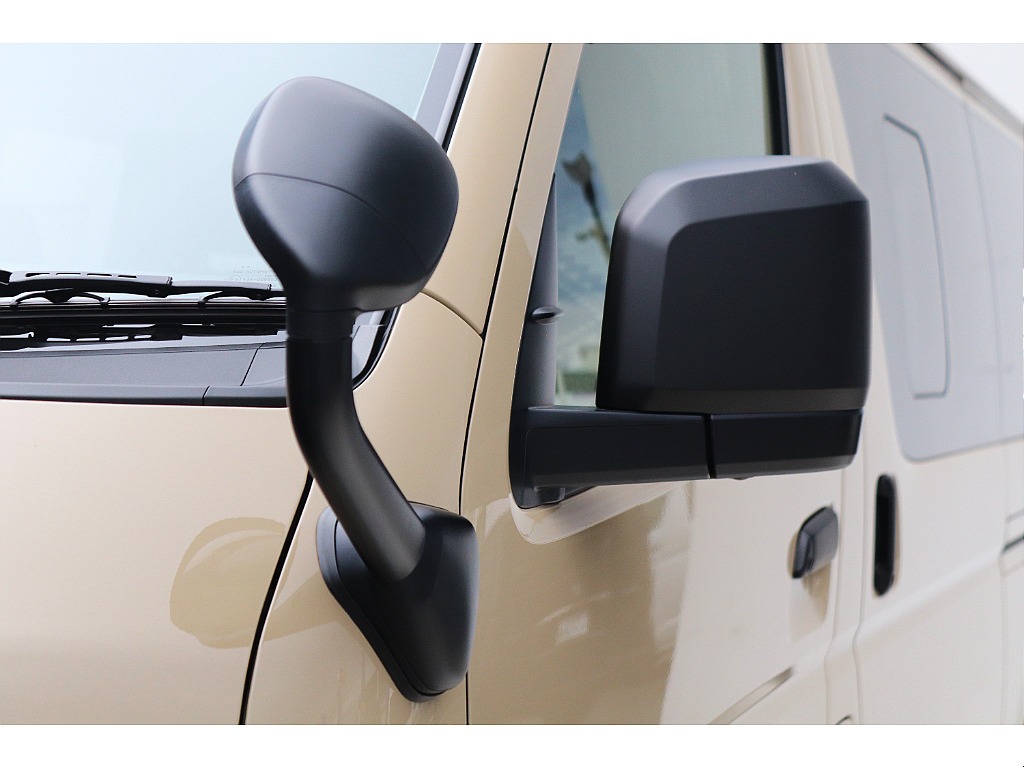 ハイエース高崎店にて展示中♪お問い合わせお待ちしております！！027-329-5670