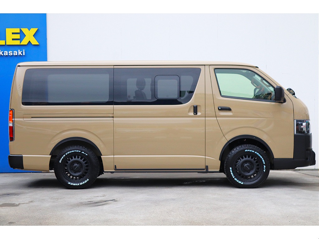 ハイエース高崎店にて展示中♪お問い合わせお待ちしております！！027-329-5670