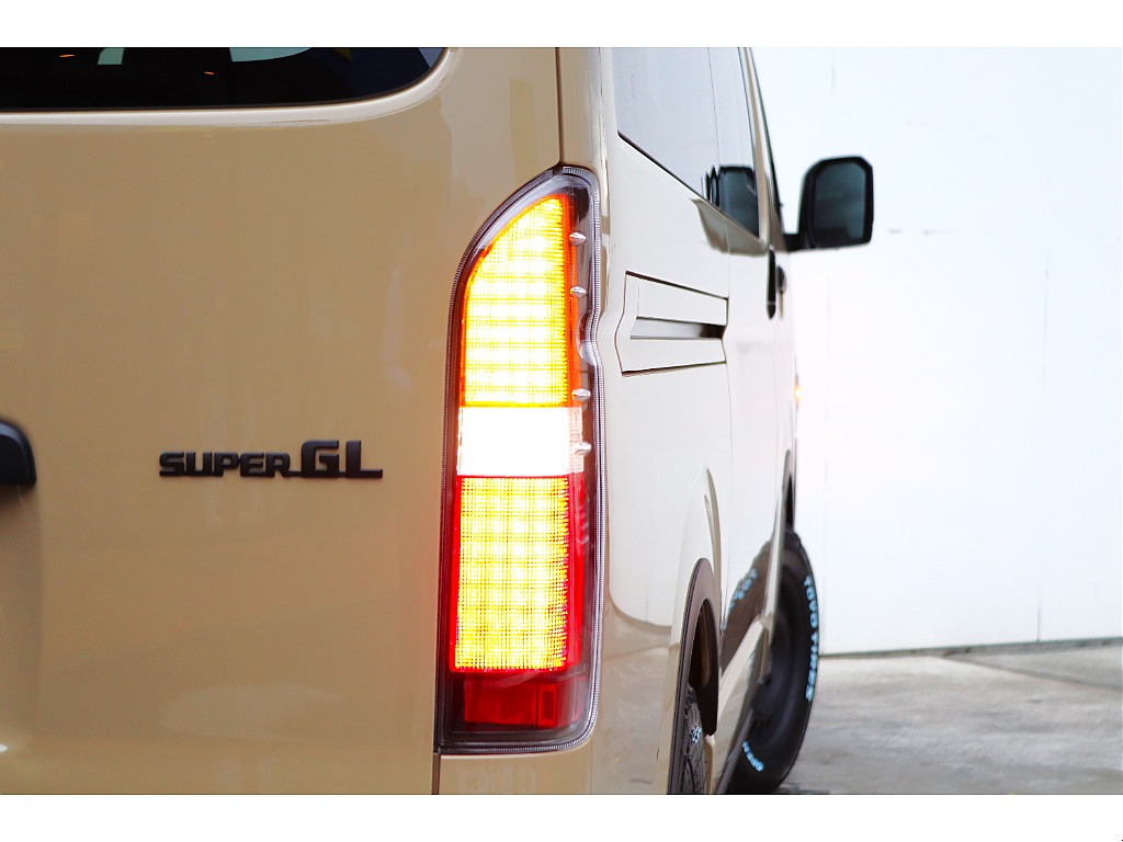 ハイエース高崎店にて展示中♪お問い合わせお待ちしております！！027-329-5670