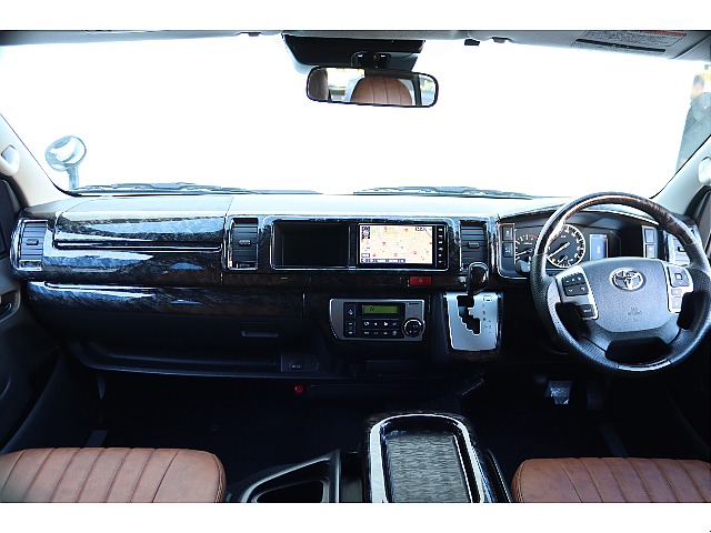 艶有りマホガニー調インテリア3点キット付き！