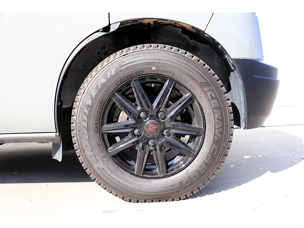 タイヤホイールのカスタムも受付中♪