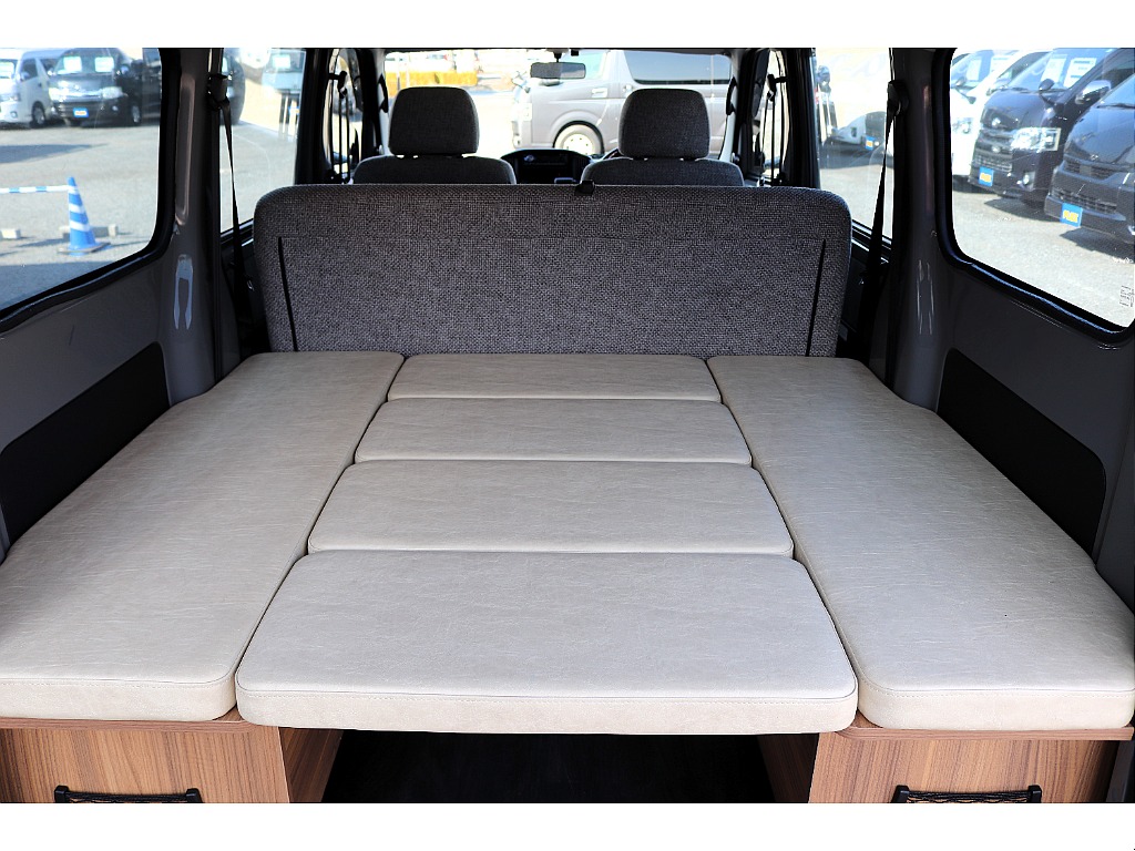 ハイエースセカンド高崎店にて展示中♪027-384-3591