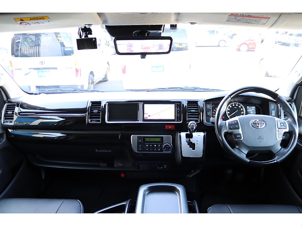 ハイエース高崎店にて展示中♪027-329-5670