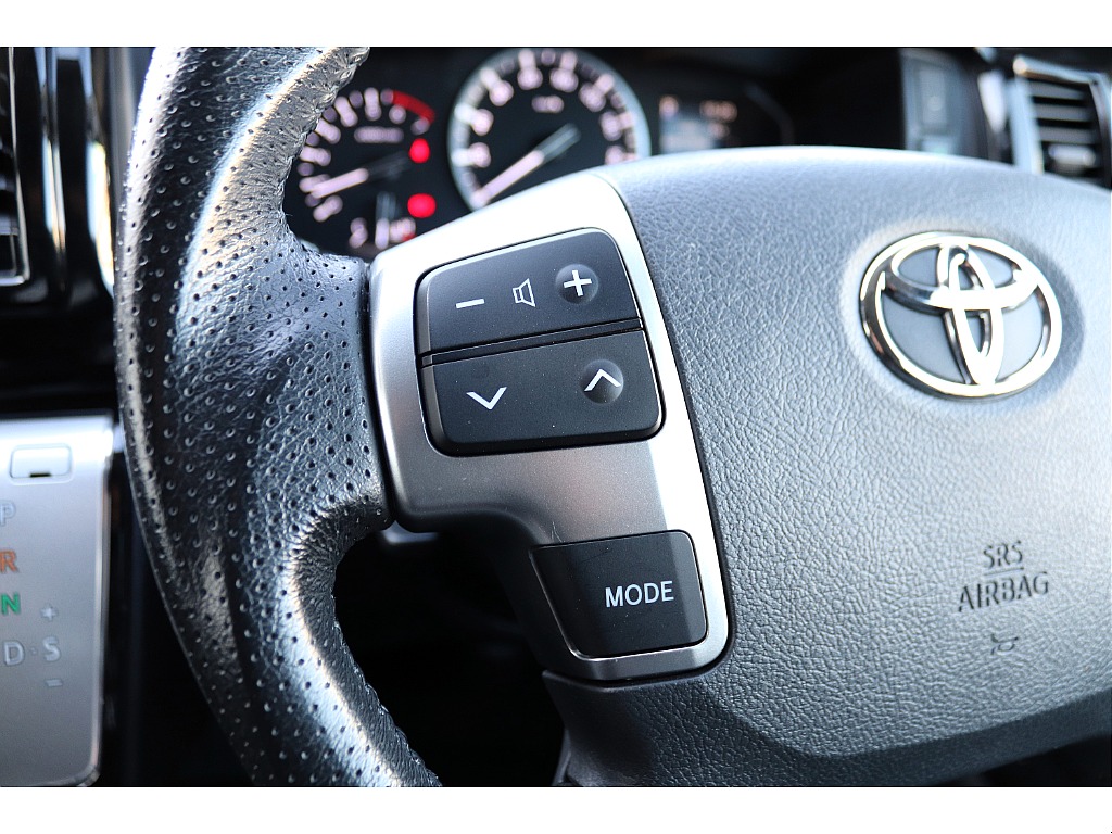 ハイエース高崎店にて展示中♪027-329-5670